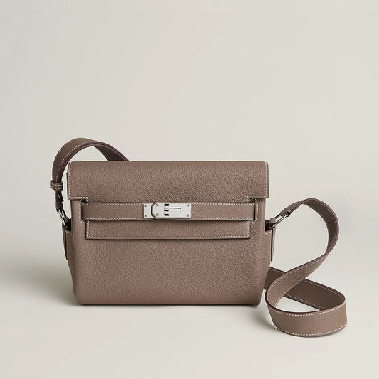 HERMES Kelly messenger pm bag